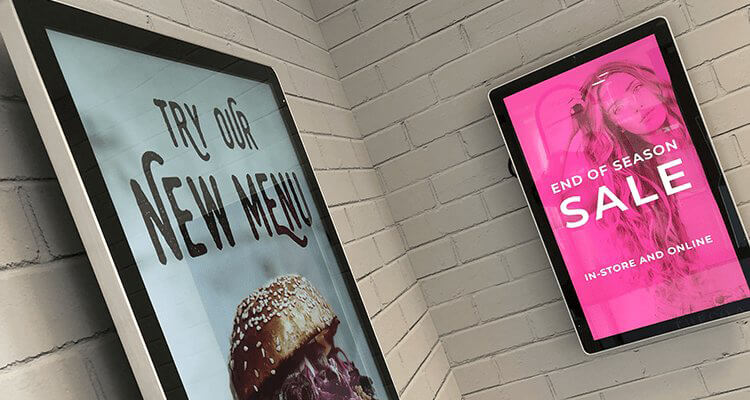 Digital signage vs print: digital signage for retail displays