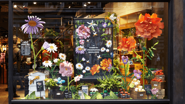 How To Design A Shop Window Display