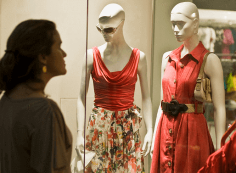 Window merchandising, visual merchandising tips