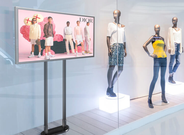 Digital screen window display