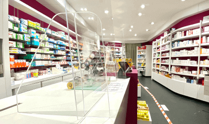 Premium quality sneeze guards for checkouts, canteens, desks and other hygiene screens